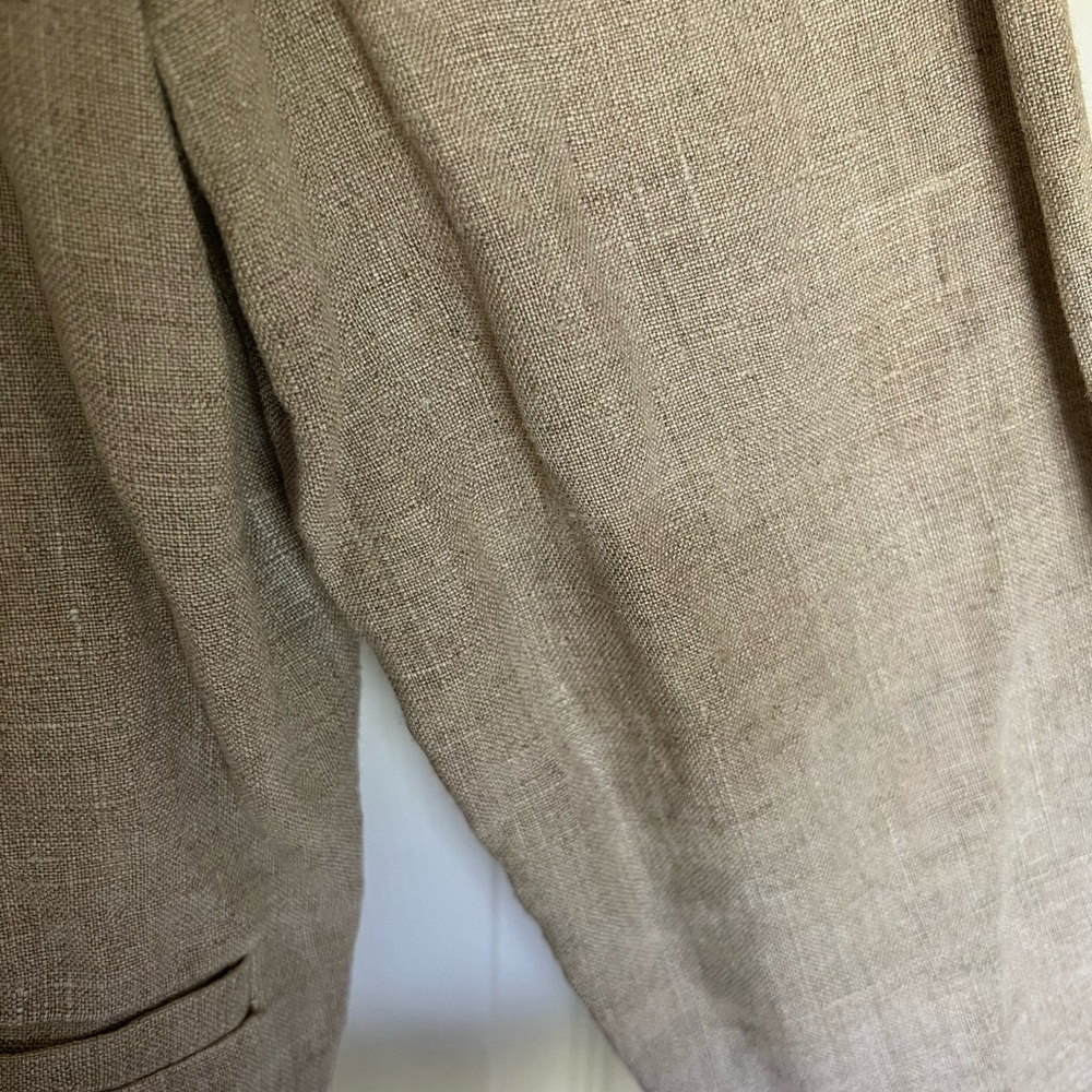 Blazer - Picture 2 of 4